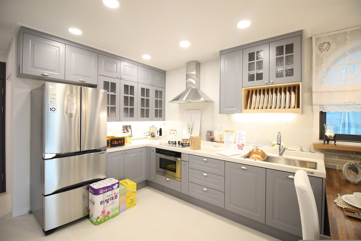 Kitchens Products.